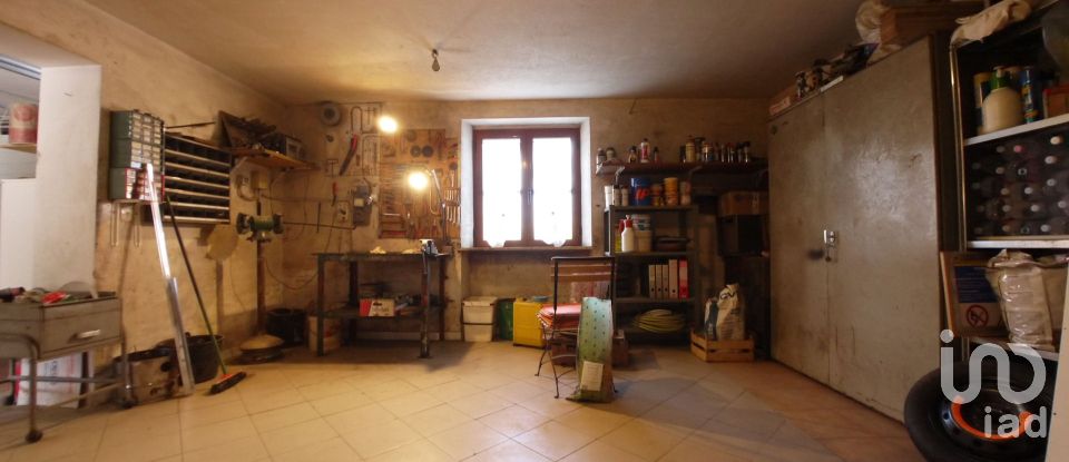 Appartamento 10 locali di 233 m² a Filottrano (60024)