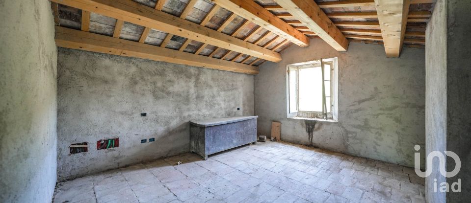 Rustico 7 locali di 324 m² in San Leo (47865)