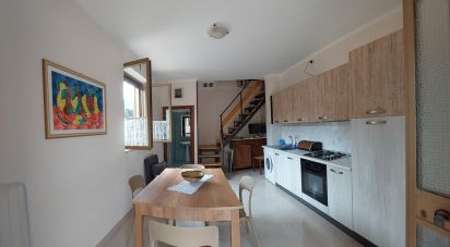 Casa indipendente 2 locali di 55 m² in Ascea (84046)