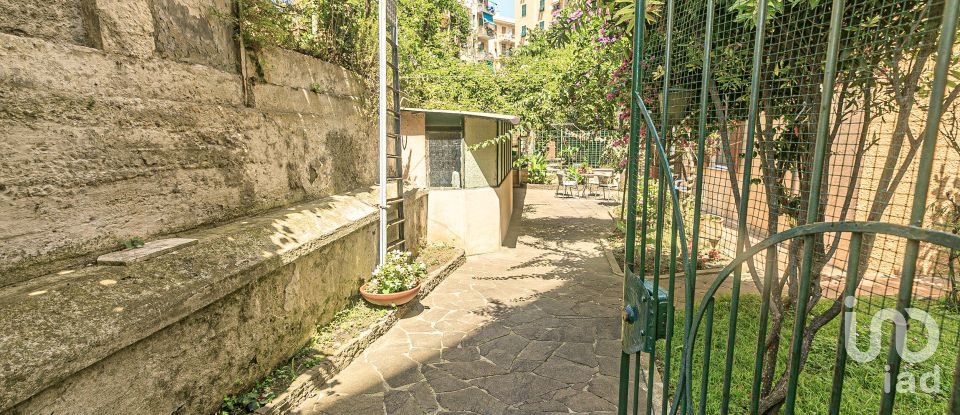 Appartamento 6 locali di 91 m² a Genova (16145)