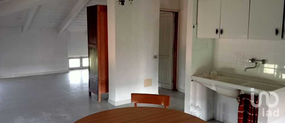 Villa 10 locali di 630 m² in Fano (61032)