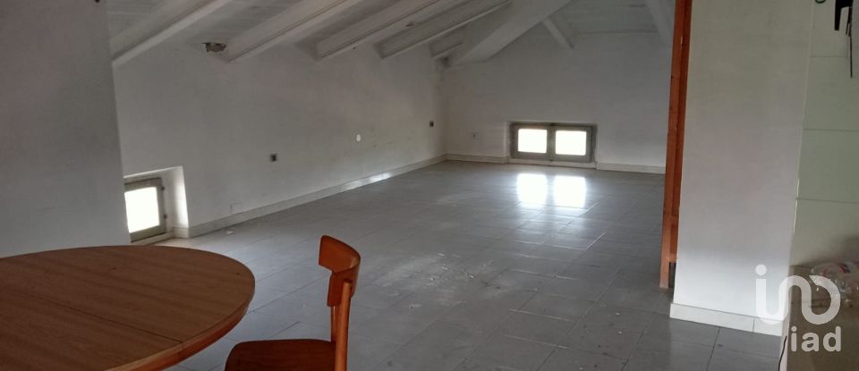 Farm 10 rooms of 630 m² in Fano (61032)