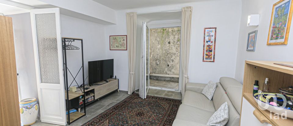 Appartamento 5 locali di 105 m² a Genova (16124)