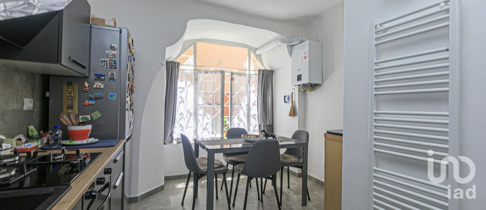 Appartamento 5 locali di 105 m² a Genova (16124)