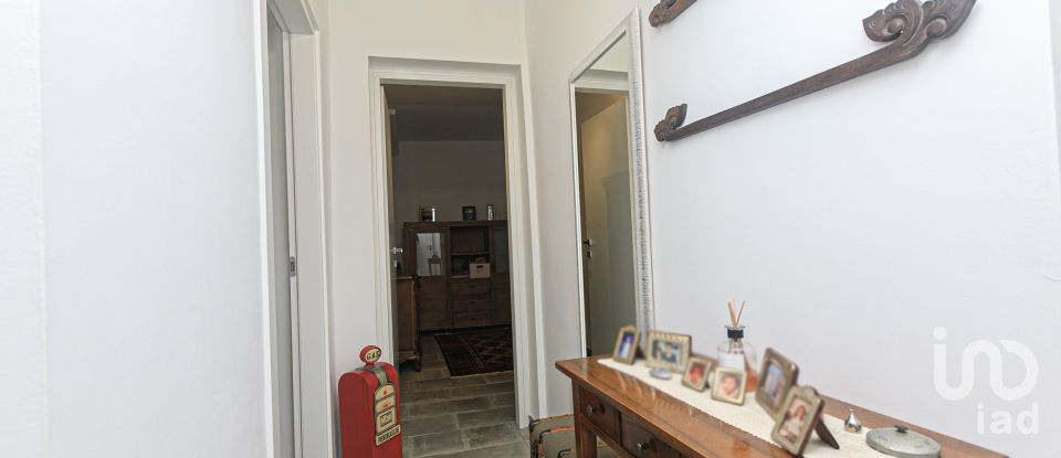 Appartamento 5 locali di 105 m² a Genova (16124)