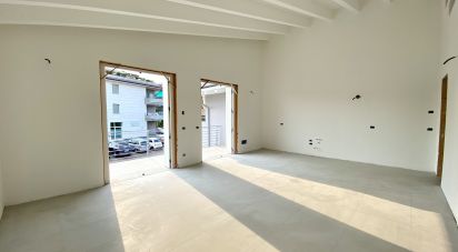 Loft 4 rooms of 130 m² in Volta Mantovana (46049)