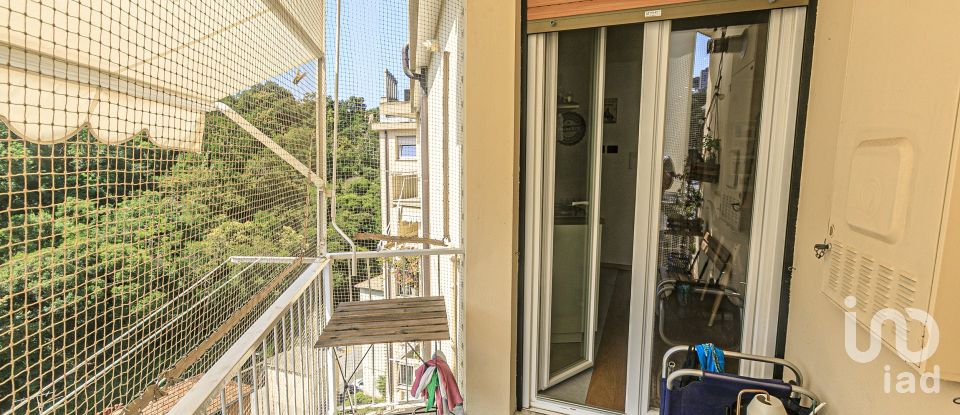 Apartment 7 rooms of 120 m² in Genova (16148)