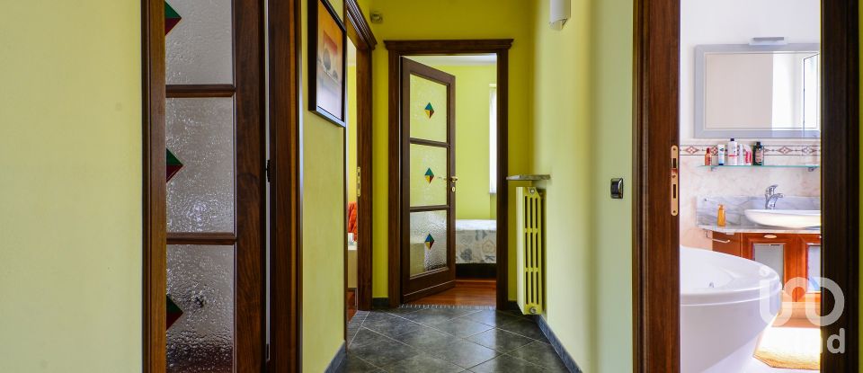 Casa 10 locali di 240 m² in Saliceto (12079)