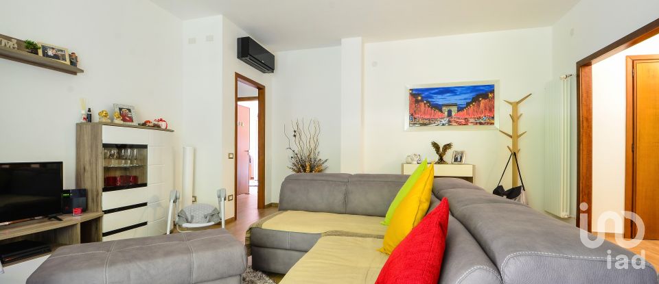 Four-room apartment of 110 m² in Dego (17058)