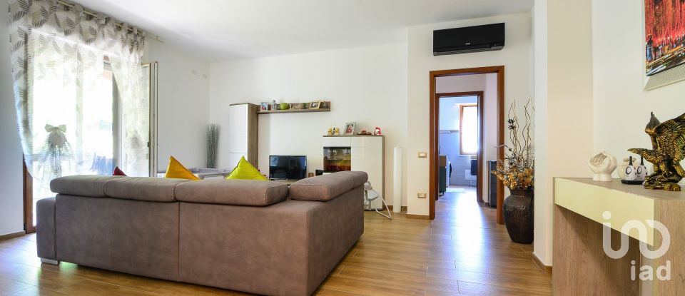 Four-room apartment of 110 m² in Dego (17058)