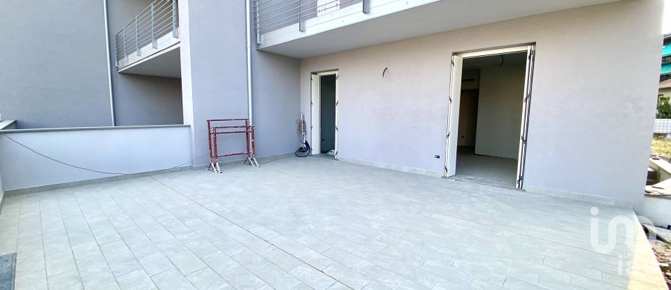 Land 4 rooms of 140 m² in Volta Mantovana (46049)