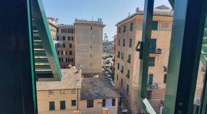 Apartment 5 rooms of 57 m² in Genova (16157)