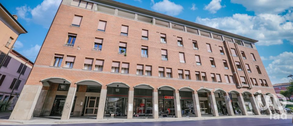 Appartamento 6 locali di 115 m² a Ferrara (44121)