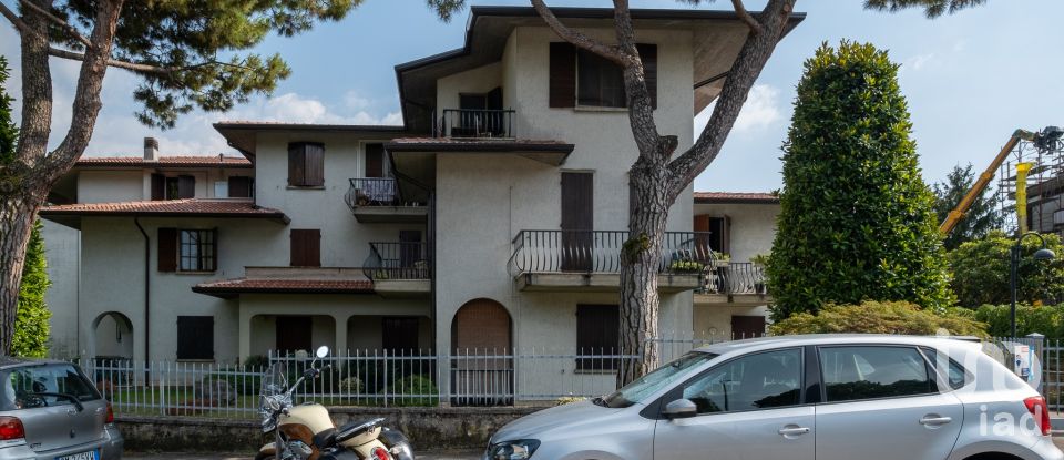 Three-room apartment of 77 m² in Sirmione (25019)