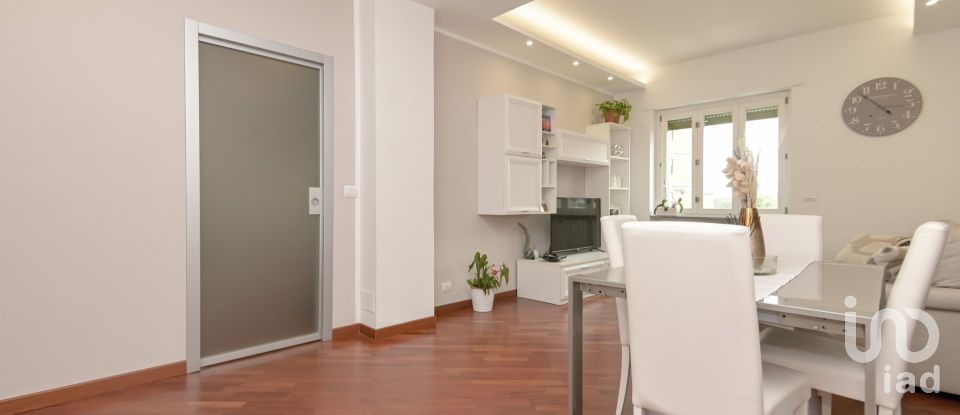 Four-room apartment of 105 m² in Torino (10149)