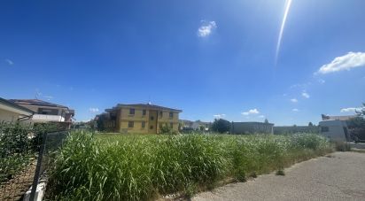 Terreno di 630 m² in Isola Rizza (37050)