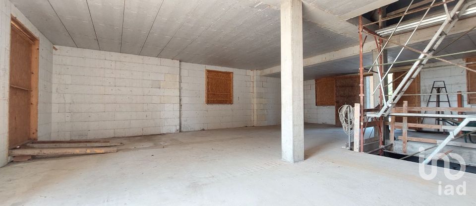 Villa 8 locali di 200 m² in Bagnolo in Piano (42011)