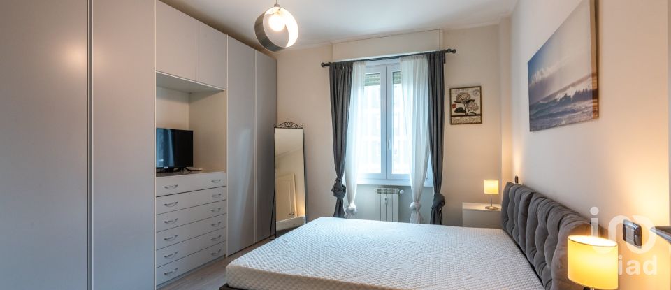 Two-room apartment of 63 m² in Milano (20149)