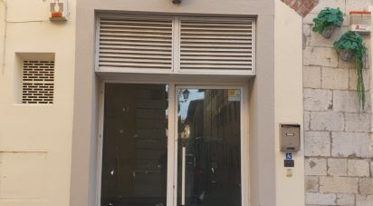 Shop / premises commercial of 28 m² in Prato (59100)