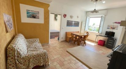 Three-room apartment of 64 m² in Santo Stefano al Mare (18010)