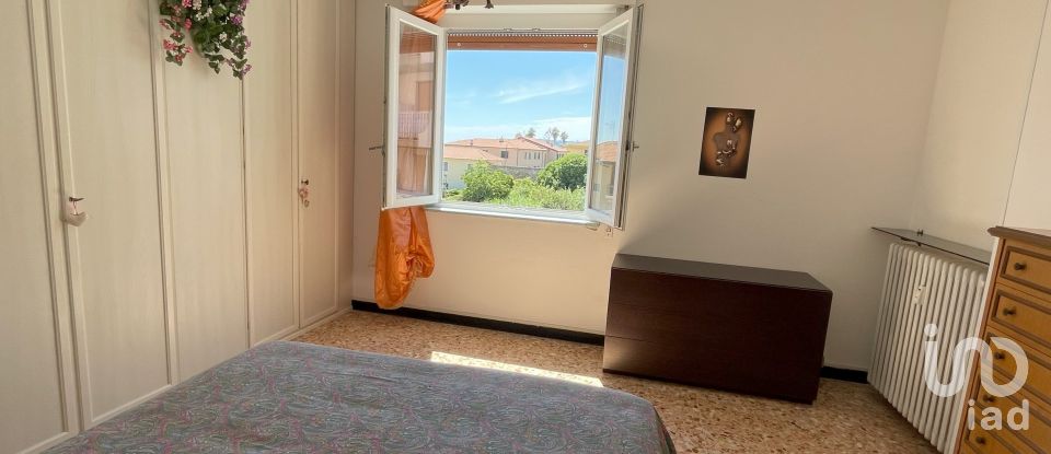 Three-room apartment of 64 m² in Santo Stefano al Mare (18010)