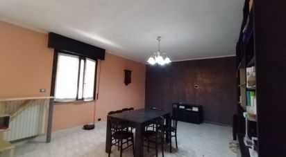 Appartamento 5 locali di 126 m² a Costanzana (13033)