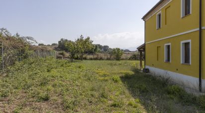 Casa indipendente / Villa 9 locali di 151 m² in Cingoli (62011)