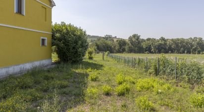 Casa 9 locali di 151 m² in Cingoli (62011)