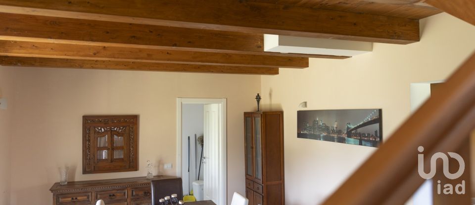 Casa 9 locali di 151 m² in Cingoli (62011)