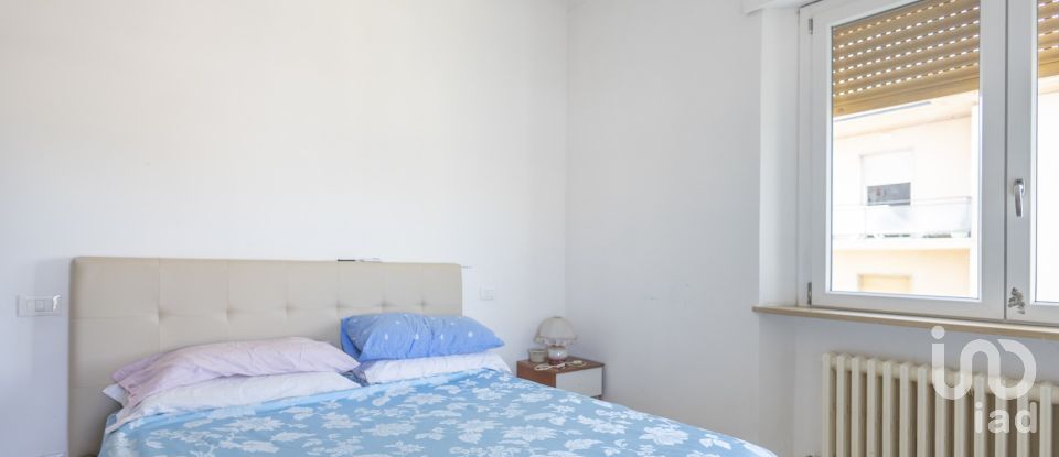 Apartment 5 rooms of 81 m² in Ancona (60126)