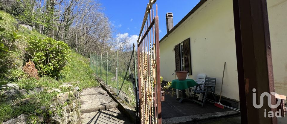 Casa indipendente 14 locali di 267 m² in Lumarzo (16024)