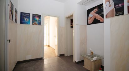 Bilocale di 80 m² a Roma (00175)