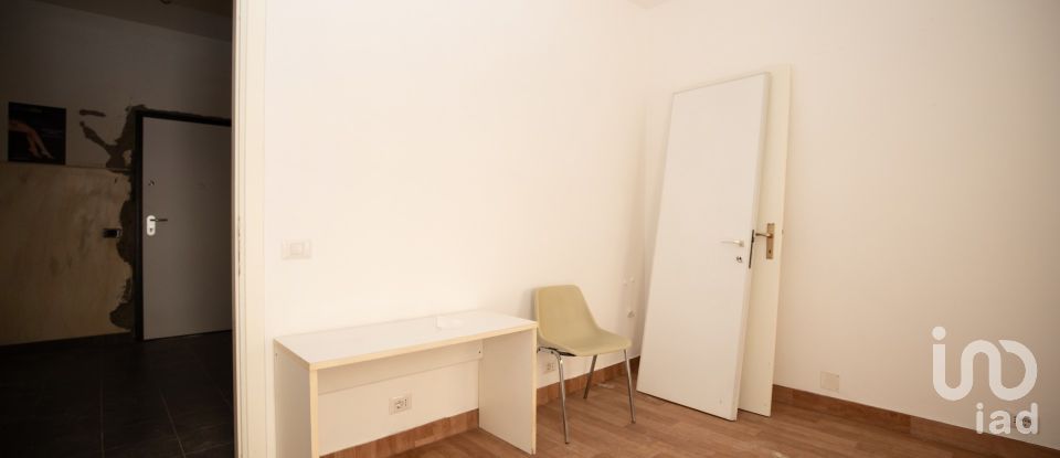 Bilocale di 80 m² a Roma (00175)