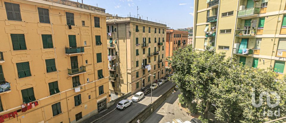 Appartamento 6 locali di 83 m² a Genova (16151)