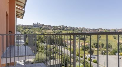 Appartamento 7 locali di 130 m² a Filottrano (60024)