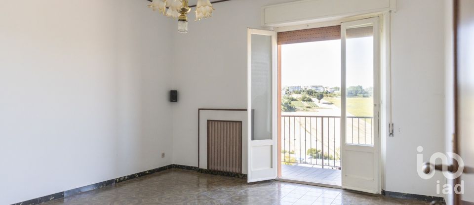 Appartamento 7 locali di 130 m² a Filottrano (60024)