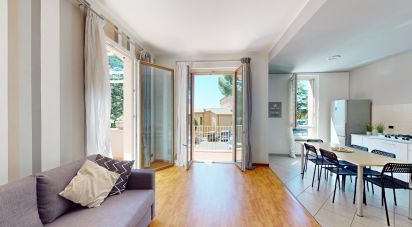 Four-room apartment of 86 m² in Arenzano (16011)