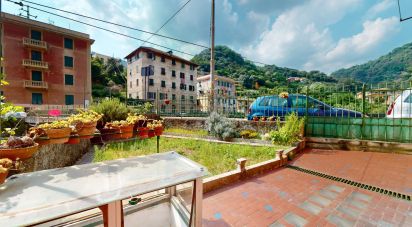 Farm 8 rooms of 145 m² in Genova (16155)