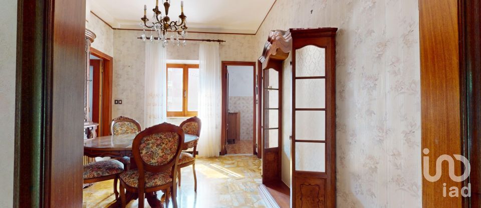 Villa 8 locali di 145 m² in Genova (16155)