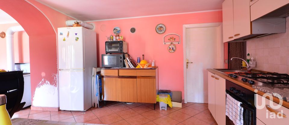 Casa 8 locali di 200 m² in Millesimo (17017)