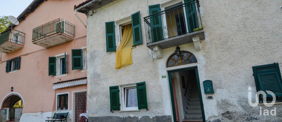 Casa 8 locali di 200 m² in Millesimo (17017)