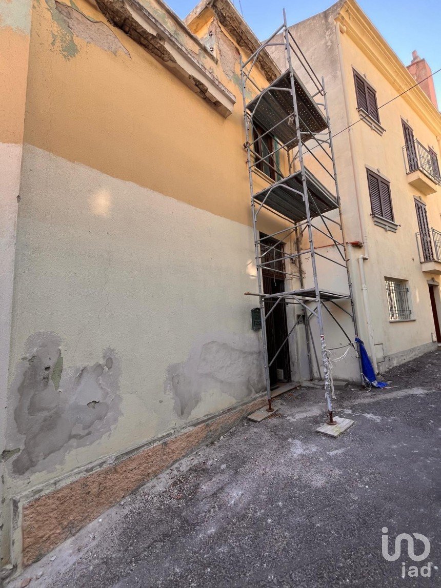 Appartamento 0 locali di 45 m² a Nuoro (08100)