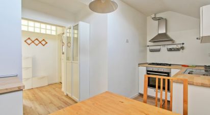 Two-room apartment of 30 m² in Roma (00159)