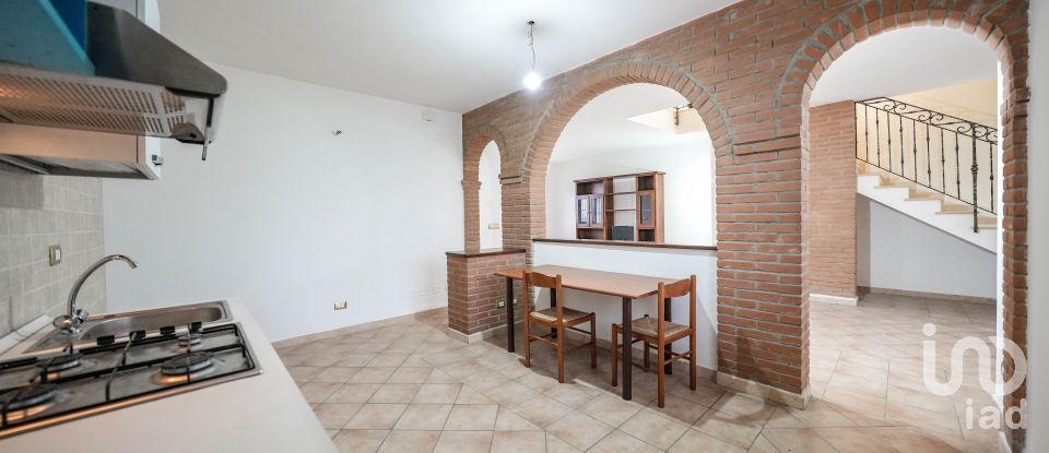 Casa 6 locali di 269 m² in Migliarino (44027)