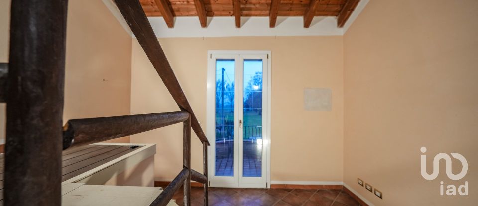 Casa 6 locali di 269 m² in Migliarino (44027)