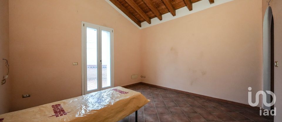 Casa 6 locali di 269 m² in Migliarino (44027)