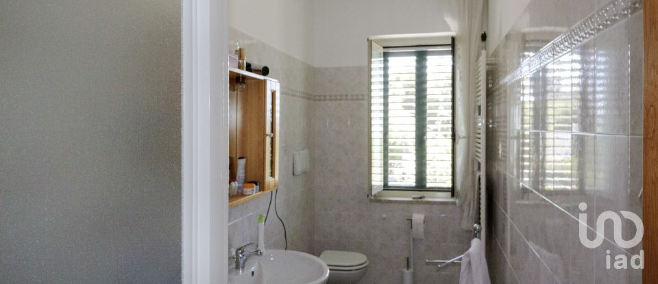 Casa indipendente 8 locali di 127 m² in Mosciano Sant'Angelo (64023)