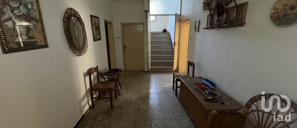 Casa 11 locali di 180 m² in Montegiorgio (63833)