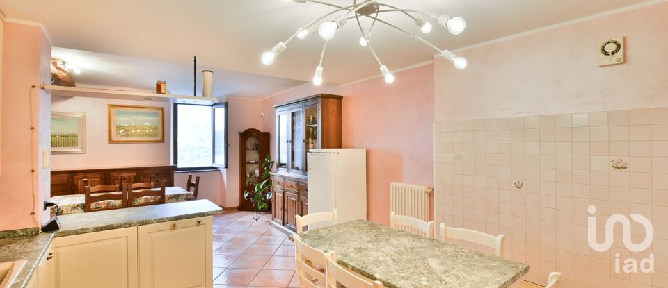 Casa indipendente 6 locali di 287 m² in Blevio (22020)