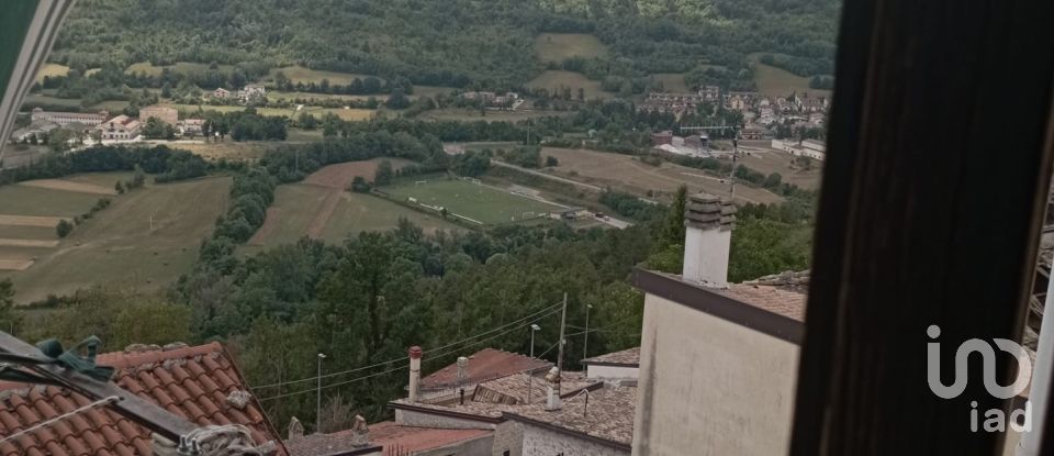 Casa di paese 4 locali di 100 m² in Scontrone (67030)